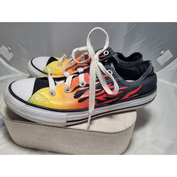 Converse Chuck Taylor All Star Low Top Flame Canvas Shoes Youth 3 - Picture 4 of 8